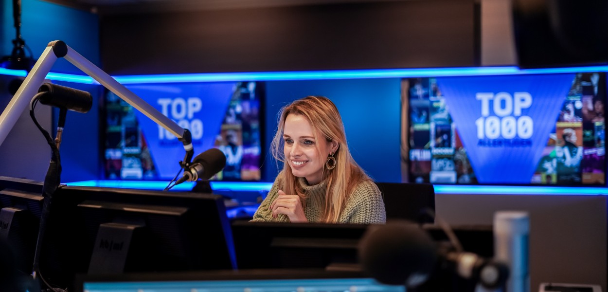 Veronica radiostudio